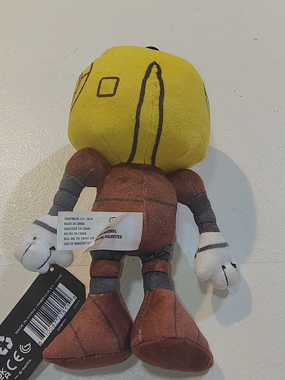 The Electric State Cosmo Plush & Figures Set - Yellow/Brown